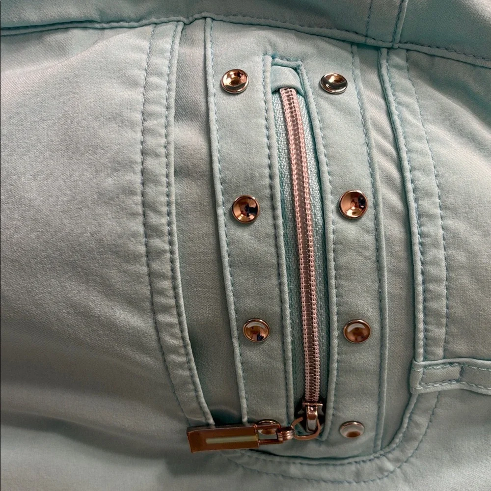 Jamie Sadock pedal pusher golf shorts - Picture 3 of 8
